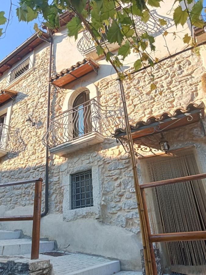 Il Borgo Della Zittola Villa Montenero Val Cocchiara Exterior photo