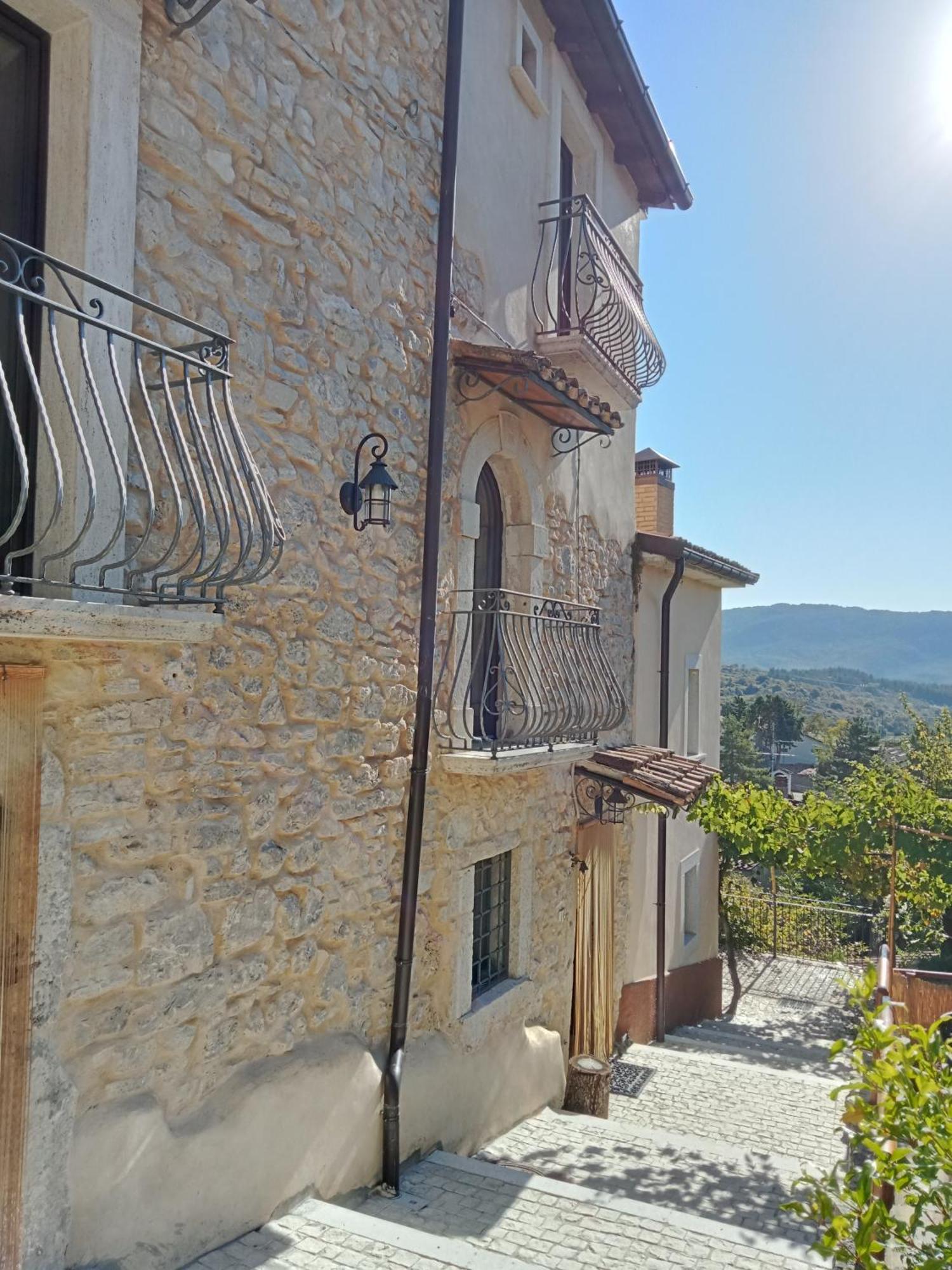 Il Borgo Della Zittola Villa Montenero Val Cocchiara Exterior photo